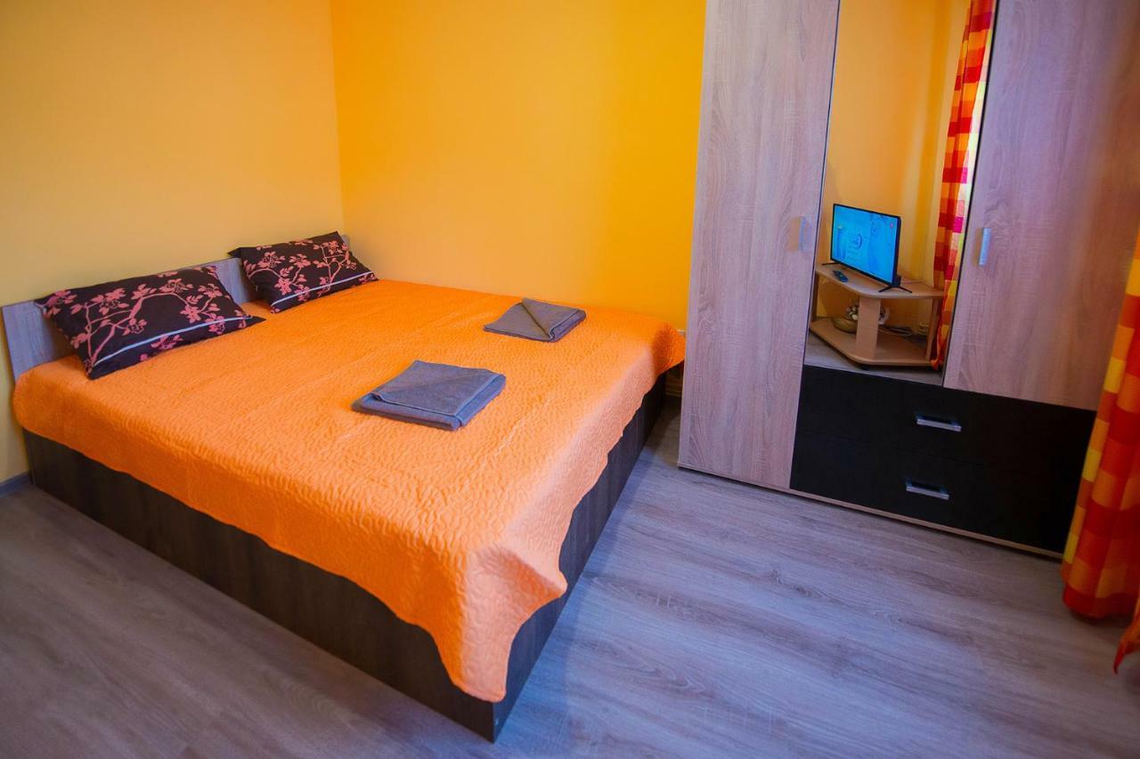 Luna Apartment Brasov Bagian luar foto